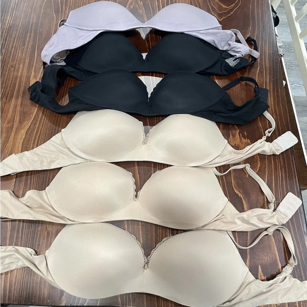 6 Victorias Secret Plunge Wireless Wirefree 36D bras.